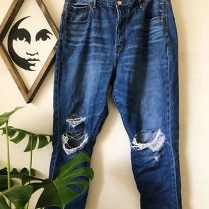 American Eagle Hi-Rise Girlfriend Jeans